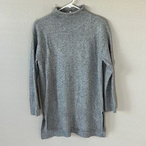 Moth By Anthropologie Turtle Neck Gray Sweater Size XSP